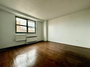 825 Boynton Ave-Unit -18F in Bronx, NY - Foto de edificio - Building Photo