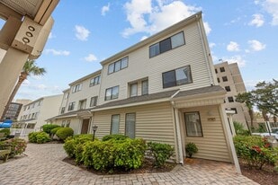 209 75th Ave N in Myrtle Beach, SC - Building Photo