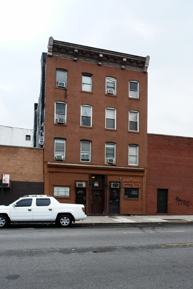 517 3rd Ave in Brooklyn, NY - Building Photo - Building Photo