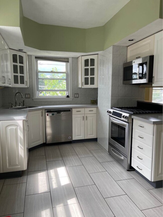 42 St Rentals in Medford, MA