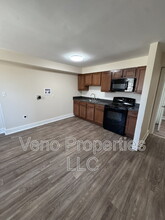219 Spring Ave in Troy, NY - Building Photo - Building Photo