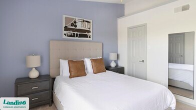 17811 Vail St, Unit 3306 in Dallas, TX - Building Photo - Building Photo