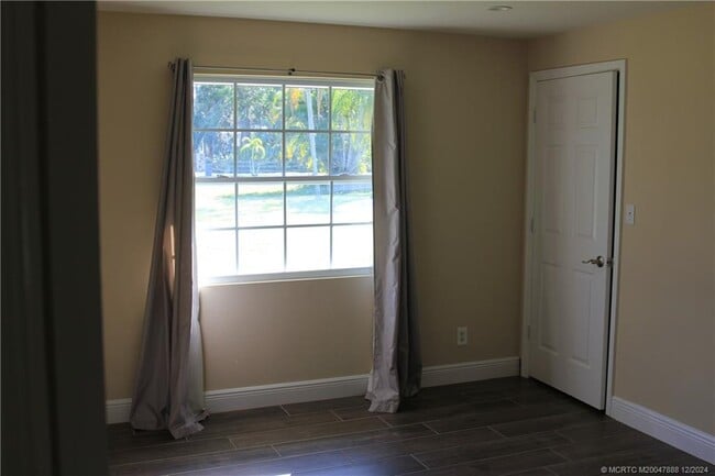 property at 6105 SW Gator Trail