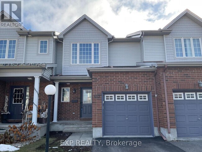 152 Maravista Dr in Ottawa, ON - Building Photo - Building Photo