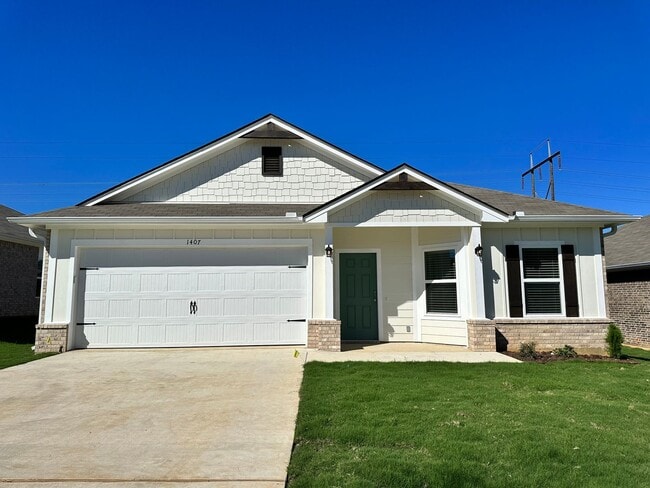 property at 1407 Monterey Dr