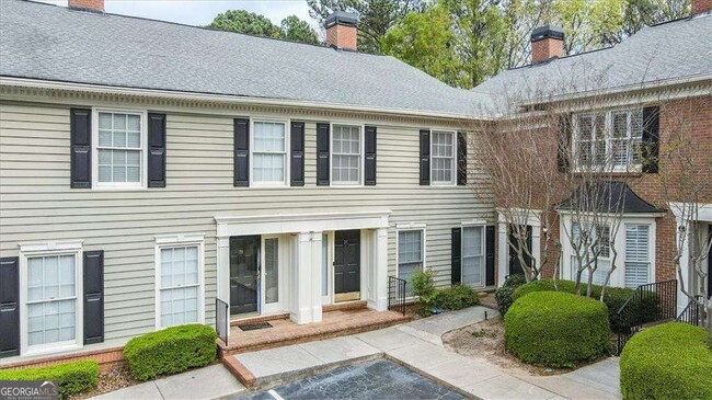 property at 28 Mt Vernon Cir