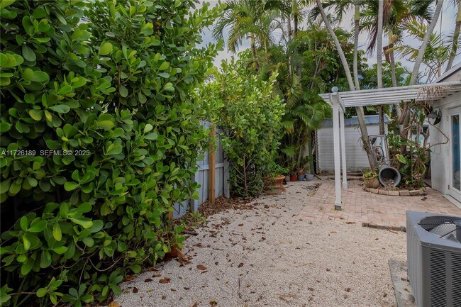 property at 1174 Garfield St