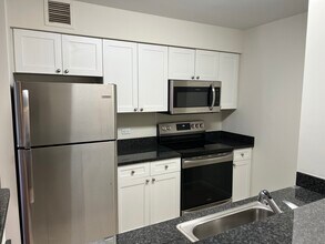31 Greenridge Ave in White Plains, NY - Building Photo - Building Photo