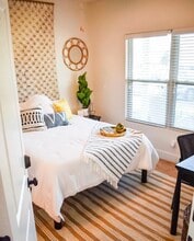 Garnet Crossing in Columbia, SC - Building Photo - Building Photo