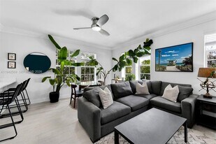 1559 Michigan Ave in Miami Beach, FL - Building Photo