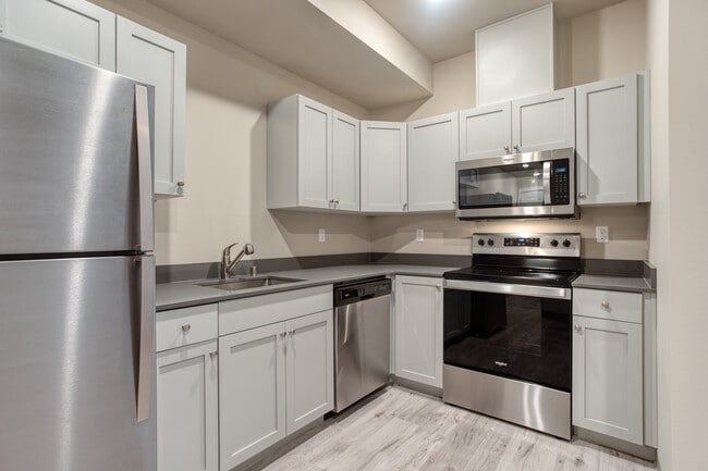 Lake Grove Apartments!