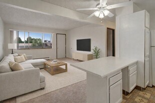 Continental in Anchorage, AK - Building Photo