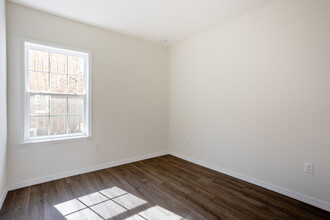 915 Ariana- brand new units! in Lakeland, FL - Foto de edificio - Interior Photo