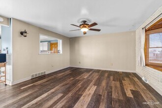 47W210 US-30 in Big Rock, IL - Building Photo - Building Photo