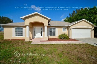 1121 SW 4th Ln in Cape Coral, FL - Building Photo