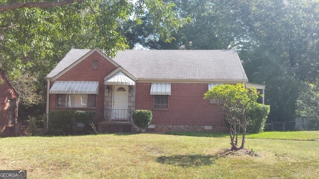 property at 1960 Willa Dr