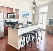 1111 S Marshall St, Unit Urban Downtown Living in Winston-Salem, NC - Building Photo