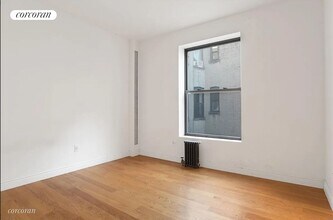 245 Ocean Pkwy in Brooklyn, NY - Building Photo - Building Photo
