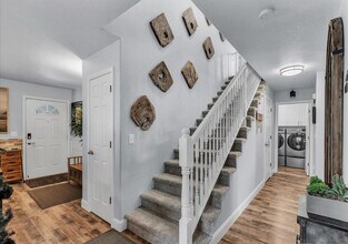 17711 Papa Bear Ct in Reno, NV - Building Photo - Building Photo