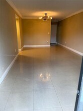 1300 W 41st St in Hialeah, FL - Building Photo - Building Photo
