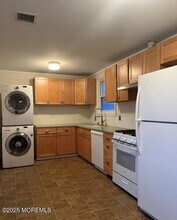 1202 Ocean Ave in Sea Bright, NJ - Building Photo - Building Photo