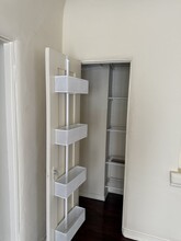 906 S Curson Ave, Unit 906 Curson in Los Angeles, CA - Building Photo - Building Photo