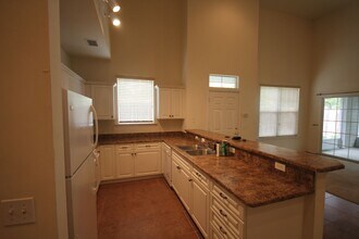 1571 NW 29 Rd in Gainesville, FL - Building Photo - Building Photo