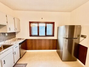 168 Willis Ave, Unit 1 in Medford, MA - Building Photo - Building Photo