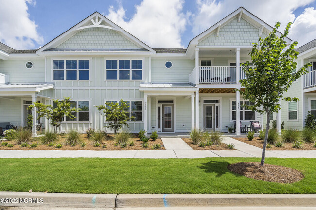 property at 917 Wharton Ave