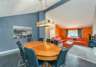 3954 Keystone Ct in Las Vegas, NV - Building Photo - Building Photo