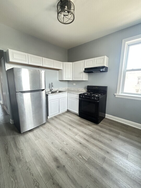 6601 S Langley Ave in Chicago, IL - Building Photo