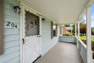 204 Dunham St in Norwich, CT - Building Photo - Building Photo