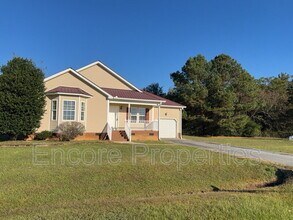 1460 Money Penny Ct in Willow Spring, NC - Foto de edificio - Building Photo