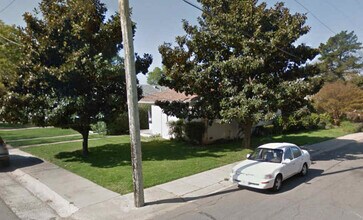602 45th St in Sacramento, CA - Building Photo - Building Photo