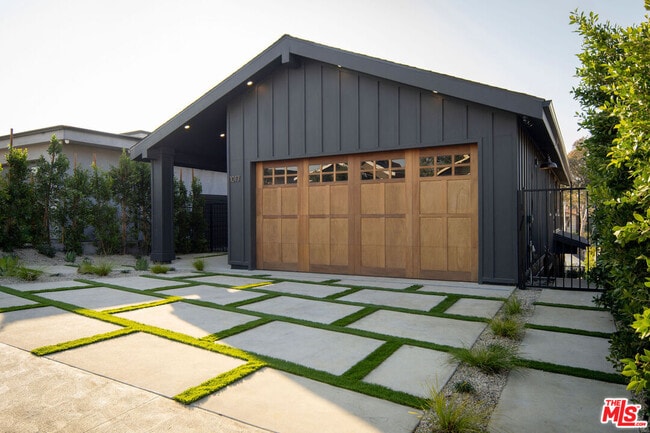 1017 Dexter St in Los Angeles, CA - Building Photo - Building Photo