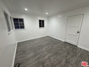 6207 Crenshaw Blvd in Los Angeles, CA - Building Photo - Building Photo