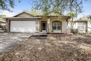 914 Arbor Hill Cir in Minneola, FL - Building Photo