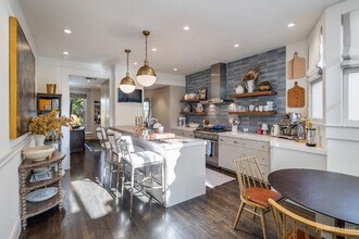 3228 Washington St in San Francisco, CA - Building Photo - Building Photo