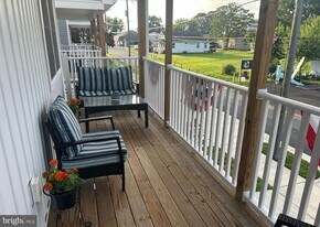 221 Wilder Ave in Colonial Beach, VA - Building Photo