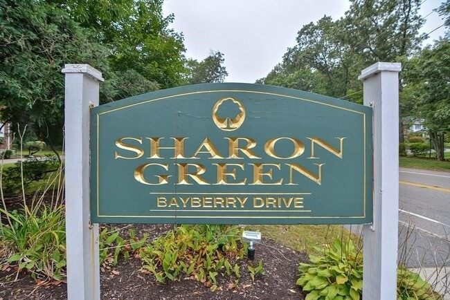 19 Bayberry Dr, Unit 4 in Sharon, MA - Building Photo - Building Photo