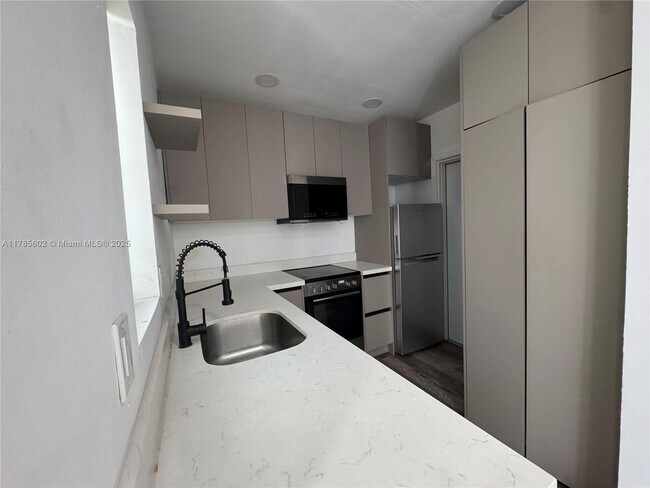 1840 Fillmore St in Hollywood, FL - Building Photo - Building Photo