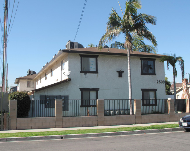 2539 Adelia Ave in South El Monte, CA - Building Photo - Building Photo