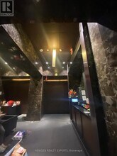 70 Temperance St in Toronto, ON - Building Photo - Building Photo