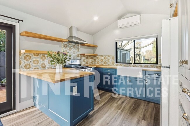 property at 7775 Dow Ave