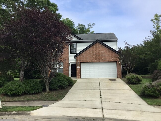 5103 Cragganmore Dr in McLeansville, NC - Building Photo - Building Photo