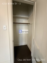 4216 W 8th St in Cincinnati, OH - Building Photo - Building Photo