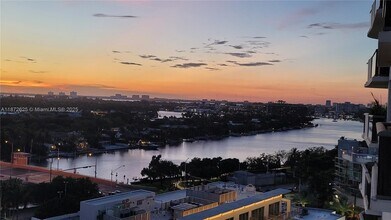 6039 Collins Ave in Miami Beach, FL - Building Photo - Building Photo