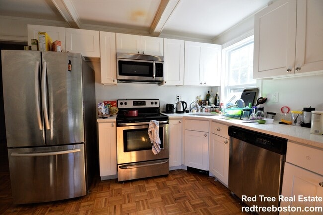 property at 74 Manet Rd