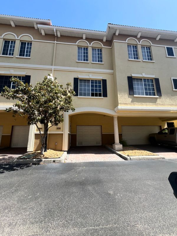 5238 W Kennedy Blvd in Tampa, FL - Building Photo - Building Photo