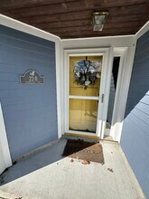 22 Seabreeze Ave in Milford, CT - Building Photo - Building Photo